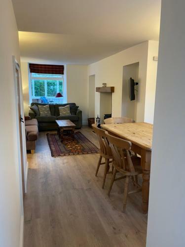 Port Mulgrave Cosy Cottage