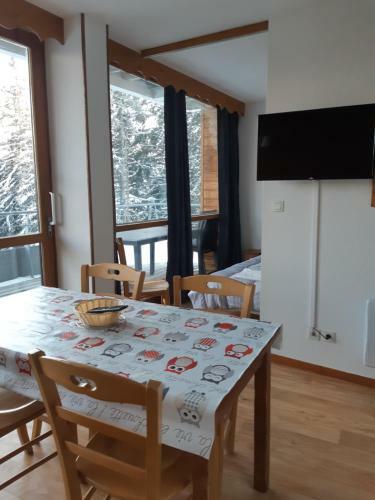 Apartamento Chamrousse 1700 - Balcon Am�nag� Plein Sud - Silc11