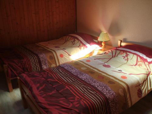 Apartamento Appartement Ch�tel, 3 Pi�ces, 6 Personnes - Fr-1-200-356