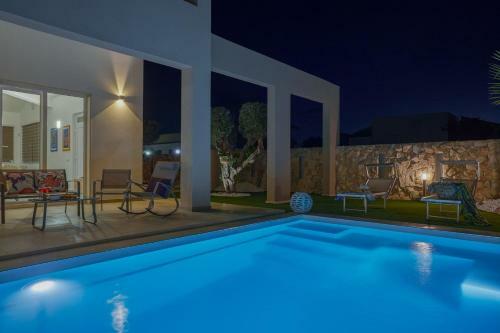 Villa Shamsi - Pool And Beach At 70mt