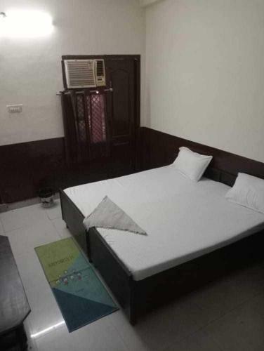 Oyo 91244 Sunrise Hotal And Pg