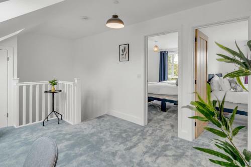 New Family & Contractor Home Lyhart Rd