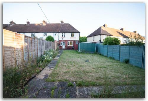 Apartamento Beautiful 3 Bed House In Maidstone