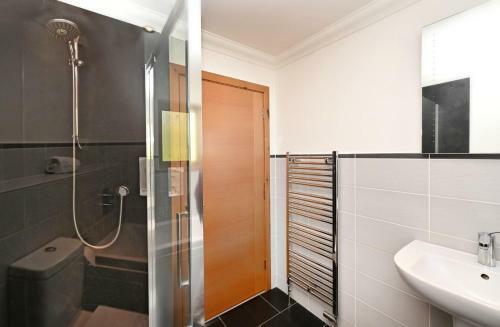 Inverness City Apartment
