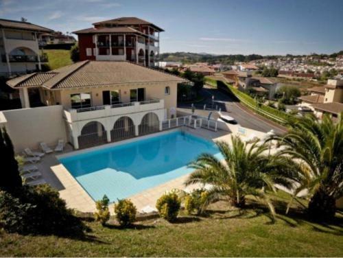 Apartamento Superbe Appartement En R�sidence Avec Piscine