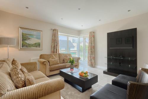 Jameson Court Apartments