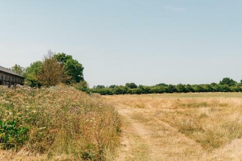 Bunkers Barn, 2 Bedroom Luxury Stay With Parking