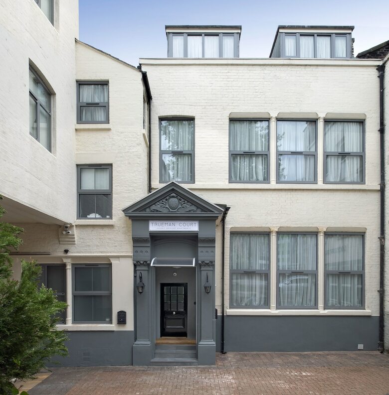Aparthotel Trueman Court
