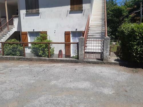 Apartamento Appartamento Rustico In Collina Con Ampio Giardino