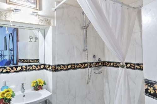 Bed & Breakfast Charming Villa Marcialla