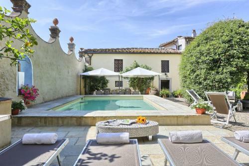 Bed & Breakfast Charming Villa Marcialla