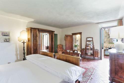 Bed & Breakfast Charming Villa Marcialla