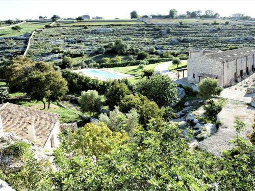 Appealing Holiday Home In Modica With Shared Garden