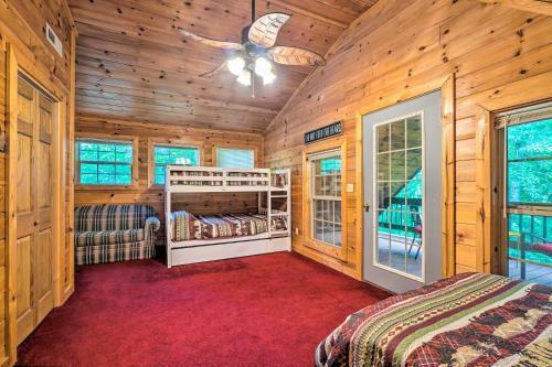 Charming Cabin Less Than 3 Mi To Dale Hollow Lake!