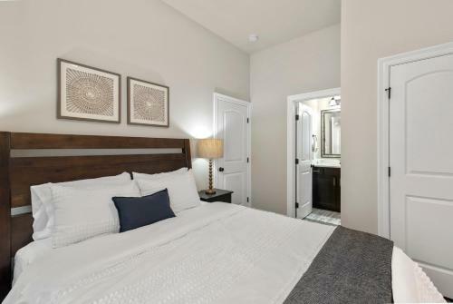 Boho Retreat! Home Away From Home!