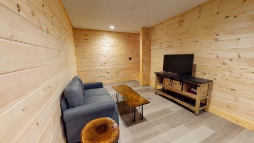 Bubblecuffer Cabin