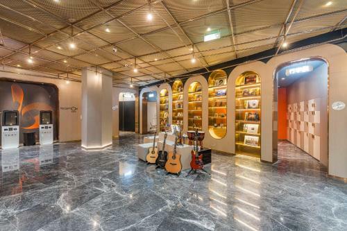 Atour Light Music Hotel Suzhou Panmen Ancient Canal