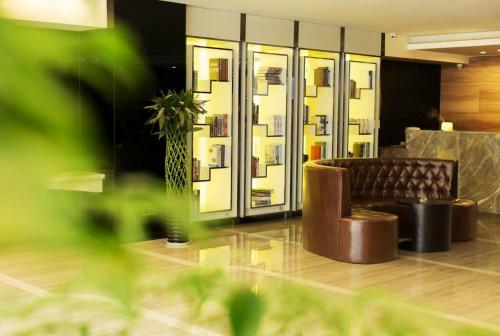 Lavande Hotel Suzhou Guanqian