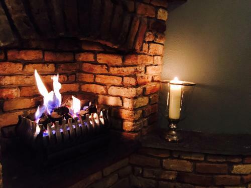 Alcock & Brown Hotel