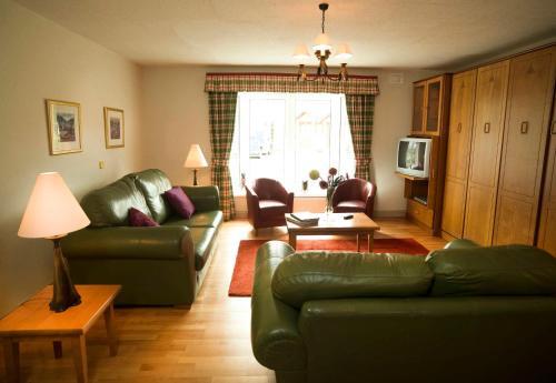 Forelands Holiday Houses