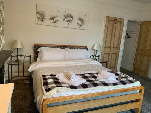 Inviting 3-bed House In Lowestoft Near The Beach