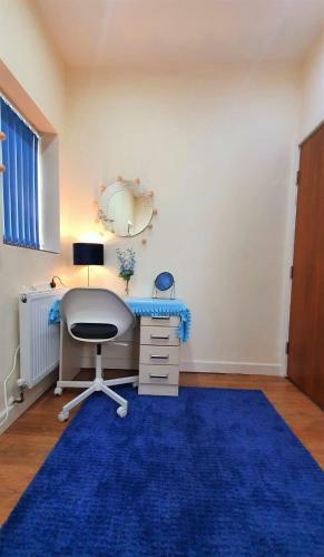 Apartamento Bijou Full Flat With A Private Kitchen And Bathroom - Free Parking