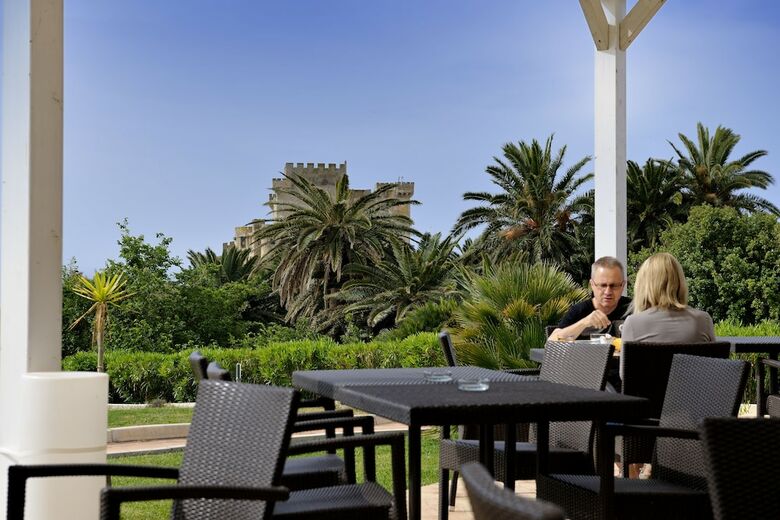 Hotel Falconara Charming House & Resort