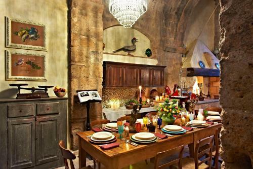 Bed & Breakfast Corte Della Maest� Antica Residenza