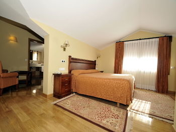 Hotel Pe�arrubia