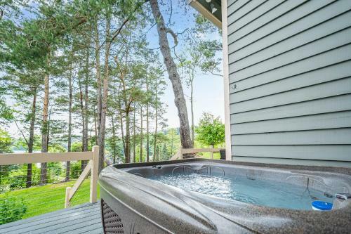 Lazy Day Hideaway