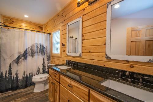 Cj's Mountain Lodge