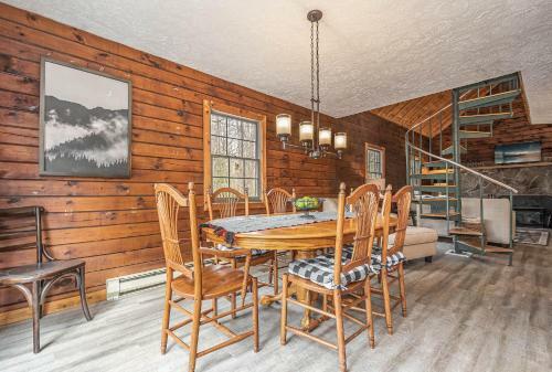 Big Dipper Lodge