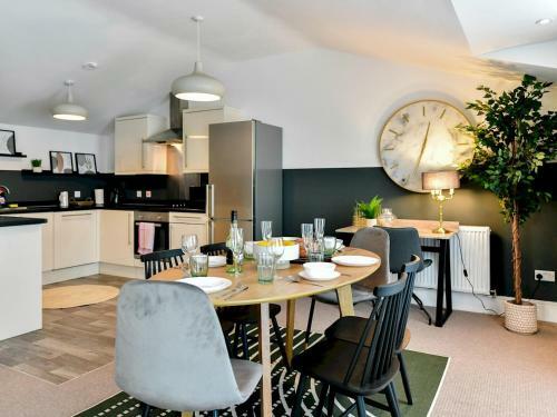 Pass The Keys Perfectly Located Stylish 2 Bed Home With Parking