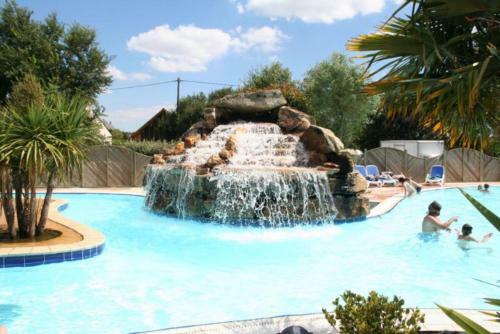 Mobil-home 4p Priv� Camping 5 �toiles Erdeven 7saints