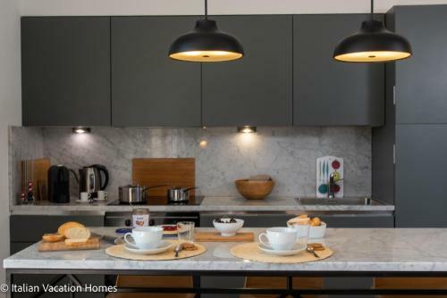 Italian Vacation Homes - Panoramic Villa