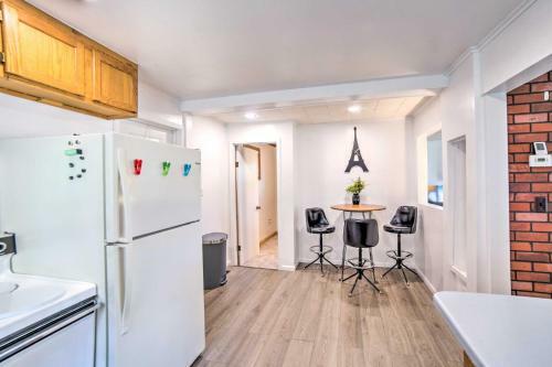 Cozy Ishpeming Cottage With Lake And Park Views!
