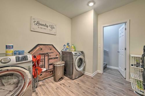 Quiet House Near Houghton Lake With Fire Pit!