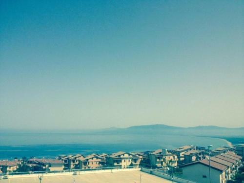 Lux Apartment ! Swimmingpool ! Parking ! Separate Entrance ! Separate Territory !