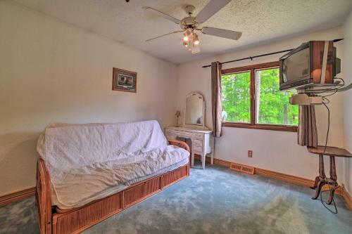 Mancelona Home With Deck, 8 Mi To Torch Lake!