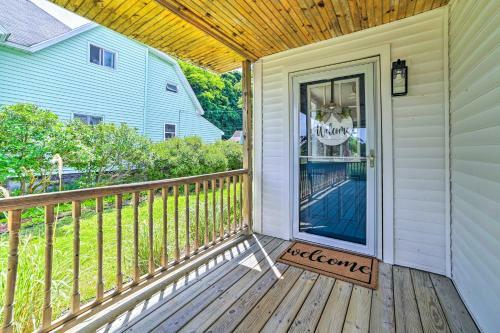 Large Home - Near Downtown, Beach And Marina!