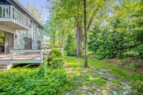 Lovely Lakewood Getaway