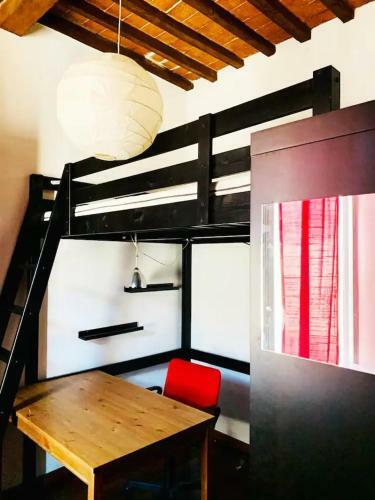 Apartamento Trilocale Antico In Centro Storico