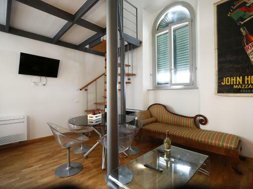 Lungarno Buozzi 7 Apartments