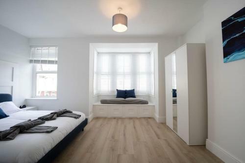 Spacious Holiday Home In Porthcawl