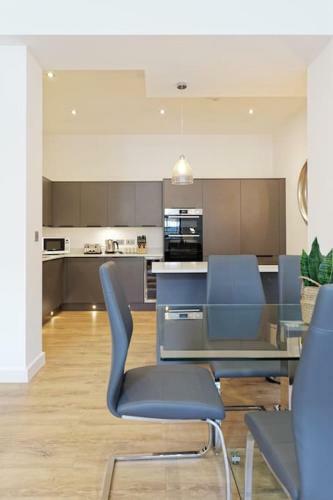 The Courthouse. 3 Bedroom, Brand New Apartment