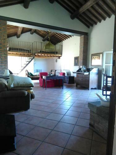 Coriana Apartments & Villas