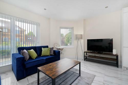 Oxford Rd 2 Bed Serviced Apartment 06 With Parking, Reading