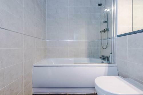 Modern 2 Bedroom Apartment In Rotherham