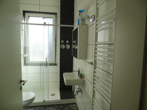 Apartamento G�stewohnung Mit K�che Magdeburg An Der Elbe