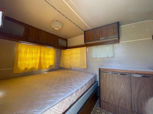 Villa 509 Mazet Et Caravane Sur Terrain Priv�